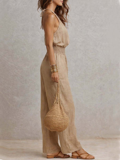 VALERIA | MONO ELEGANTE CON CUELLO HALTER
