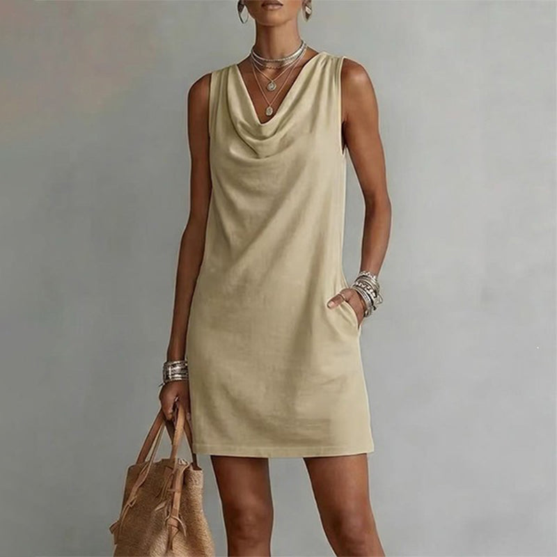 FLORENCIA | VESTIDO CORTO SIN MANGAS CON ESCOTE DRAPEADO Y BOLSILLO